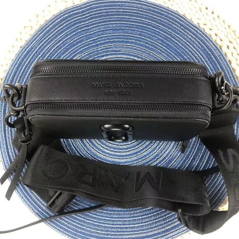 Marc Jacobs Crossbody Bag with Mixed Media - Picture 3 of 5